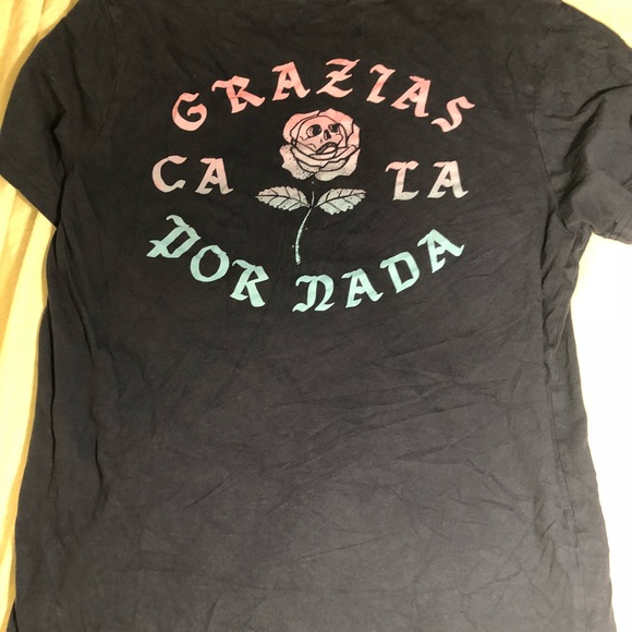 Cotton On Graphic Tee (L) - Picture 2 of 3